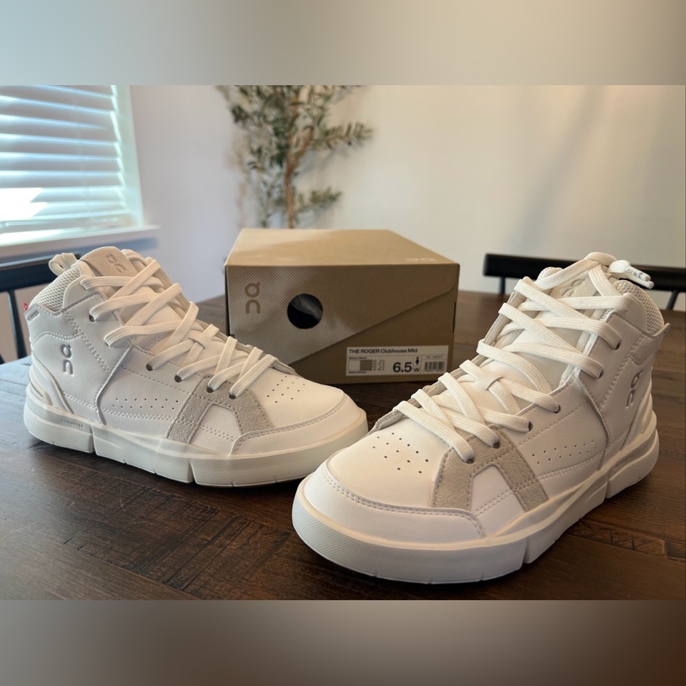 New On Cloud Sz 6.5 Women’s The Roger Clubhouse Mid Tennis 5Y White Sand